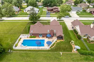 252 Miller St, Beecher, IL 60401 - Photo 34