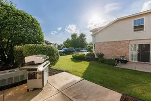 7420 Maple Dr, Justice, IL 60458 - Photo 24