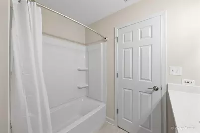 [Address not provided], Lake in the Hills, IL 60156 - Photo 28