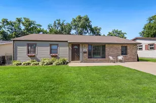 10228 W 151st St, Orland Park, IL 60462 - Photo 1