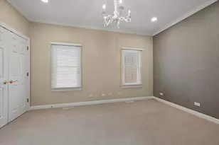 2542 N Wayne Ave, Chicago, IL 60614 - Photo 24