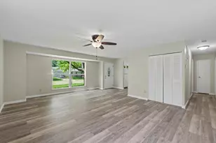 3316 Kimberly Dr, Champaign, IL 61821 - Photo 8