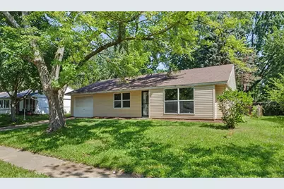 3316 Kimberly Drive, Champaign, IL 61821 - Photo 2