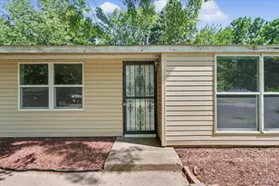 3316 Kimberly Dr, Champaign, IL 61821 - Photo 4