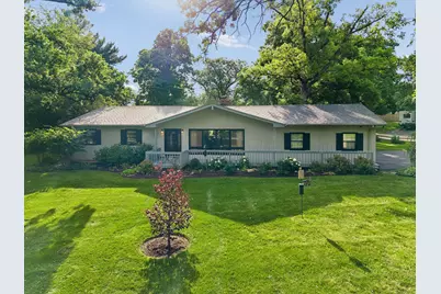 2824 Red Barn Road, Crystal Lake, IL 60012 - Photo 1