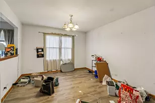 626 Pleasure Dr, Mundelein, IL 60060 - Photo 12