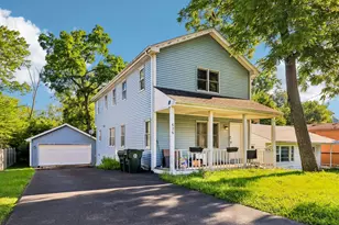 626 Pleasure Dr, Mundelein, IL 60060 - Photo 1