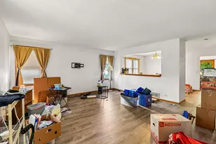 626 Pleasure Dr, Mundelein, IL 60060 - Photo 8