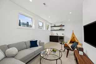 708 E 41st St, Chicago, IL 60653 - Photo 42