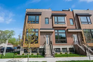 708 E 41st St, Chicago, IL 60653 - Photo 1