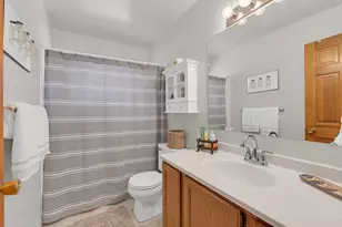 6 Spinnaker Ct, Third Lake, IL 60030 - Photo 24