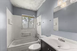 2426 223rd St, Sauk Village, IL 60411 - Photo 12