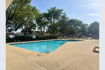 5348 N Cumberland Avenue #300, Chicago, IL 60656 - Photo 8