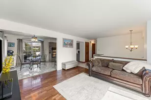 1219 N Itasca Rd, Addison, IL 60101 - Photo 6