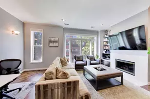 1732 W Diversey Pkwy, Chicago, IL 60614 - Photo 2