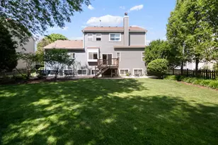 597 Cliffwood Ln, Gurnee, IL 60031 - Photo 44