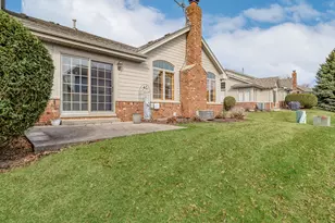 1153 Linden Cir, Beecher, IL 60401 - Photo 4