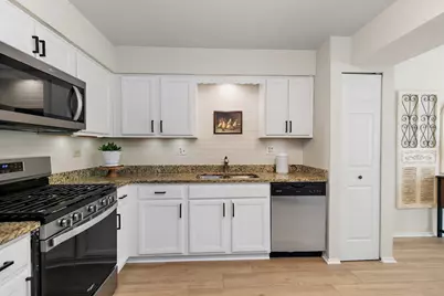 2185 Camden Lane, Hanover Park, IL 60133 - Photo 12