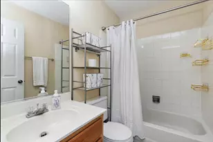 2185 Camden Ln, Hanover Park, IL 60133 - Photo 22