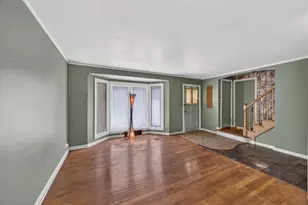 10742 S Longwood Dr, Chicago, IL 60643 - Photo 4