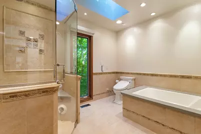106 Oak Ridge Drive, Burr Ridge, IL 60527 - Photo 22