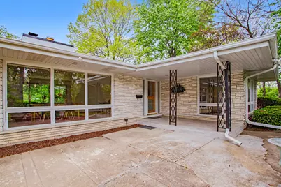 6503 N Longmeadow Avenue, Lincolnwood, IL 60712 - Photo 4