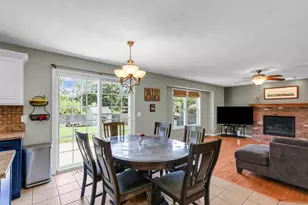 210 Goldenrod Dr, Savoy, IL 61874 - Photo 14
