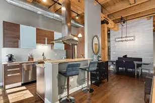 154 W Hubbard St, Chicago, IL 60654 - Photo 10