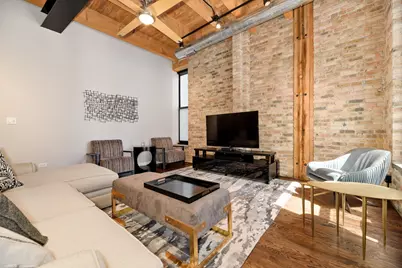 154 W Hubbard Street #203, Chicago, IL 60654 - Photo 6