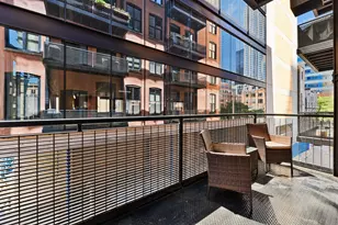 154 W Hubbard St, Chicago, IL 60654 - Photo 24