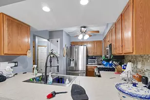 1724 Court St, McHenry, IL 60051 - Photo 6