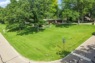 3N410 Maple Ct, West Chicago, IL 60185 - Photo 40