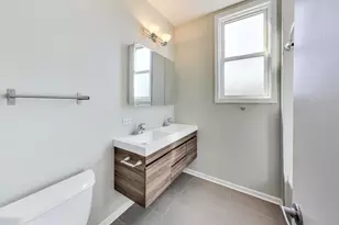 2733 N Mozart St, Chicago, IL 60647 - Photo 16