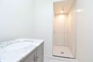 3547 W Hirsch St, Chicago, IL 60651 - Photo 32