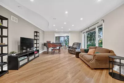 75 N 2nd Avenue, Des Plaines, IL 60016 - Photo 4