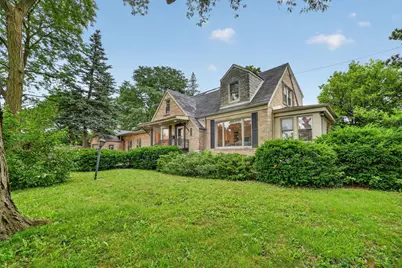 75 N 2nd Avenue, Des Plaines, IL 60016 - Photo 2