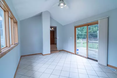28916 W Main Street, Cary, IL 60013 - Photo 10