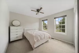 902 Chatham Dr, Carol Stream, IL 60188 - Photo 22