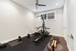 1446 W Altgeld St, Chicago, IL 60614 - Photo 32