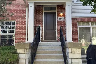 2445 Waterbury Ln, Buffalo Grove, IL 60089 - Photo 1