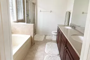 2445 Waterbury Ln, Buffalo Grove, IL 60089 - Photo 10