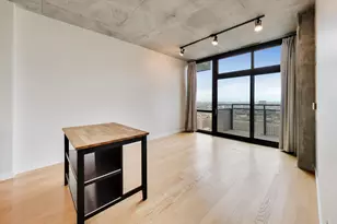 235 W Van Buren St, Chicago, IL 60607 - Photo 2