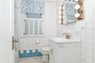 5351 W Waveland Ave, Chicago, IL 60641 - Photo 14