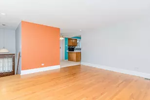 5351 W Waveland Ave, Chicago, IL 60641 - Photo 12