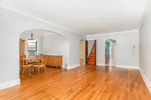 5351 W Waveland Ave, Chicago, IL 60641 - Photo 2
