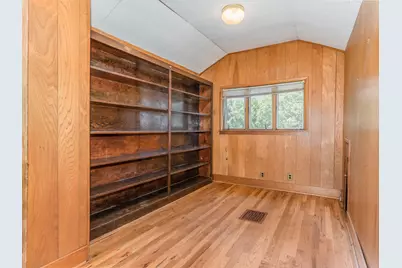5351 W Waveland Avenue, Chicago, IL 60641 - Photo 16