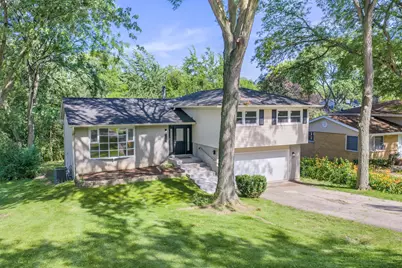 123 Kainer Avenue, Barrington, IL 60010 - Photo 4