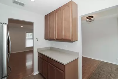 5049 Lichfield Drive, Hoffman Estates, IL 60010 - Photo 14