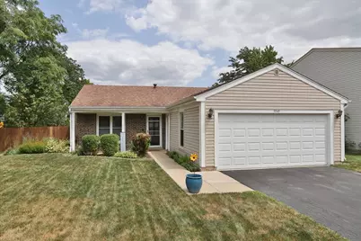 5049 Lichfield Drive, Hoffman Estates, IL 60010 - Photo 1