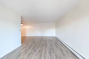 483 N Larch Ave, Elmhurst, IL 60126 - Photo 6